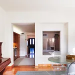 Dio Downtown Boutique Apartment