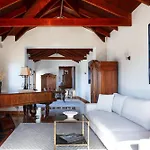 Dio Downtown Boutique Apartment